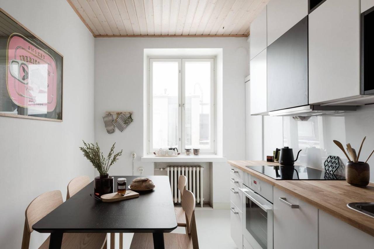 Central 2-Bedroom Design Apartment Хельсинки Экстерьер фото